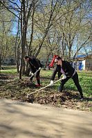 Субботник в сквере имени П.И. Пландина совместно со студентами АПК
